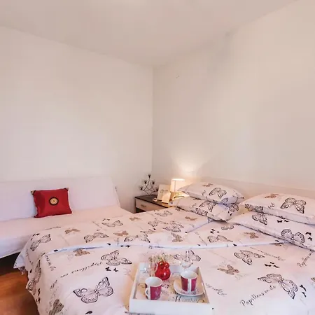 Διαμέρισμα Pet Friendly In With Wifi *